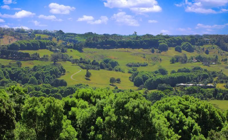 The Barn Villa Bangalow Esterno foto